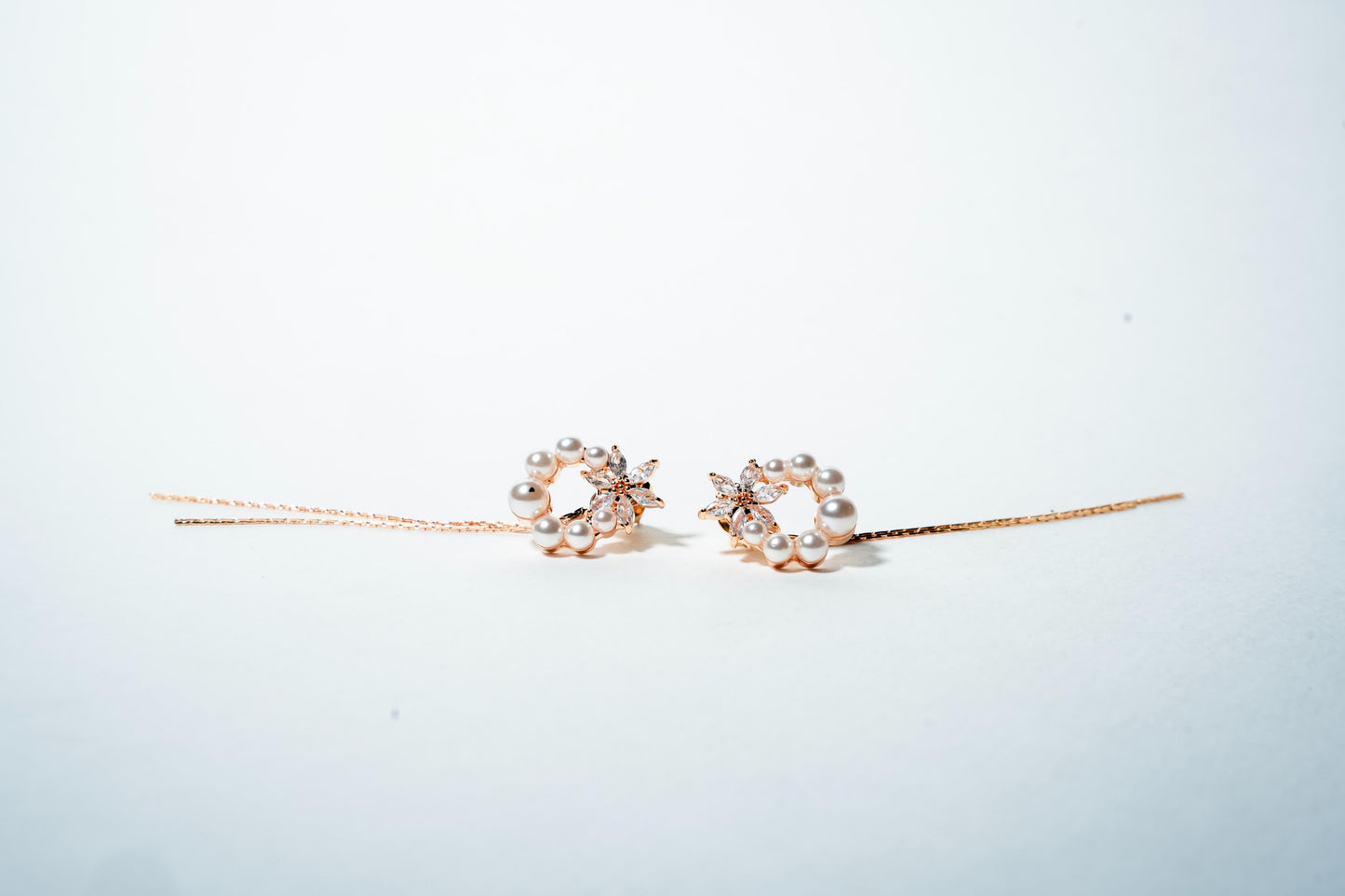 Primrose Pearl Wreath Drop Earrings – 18K Gold Plated