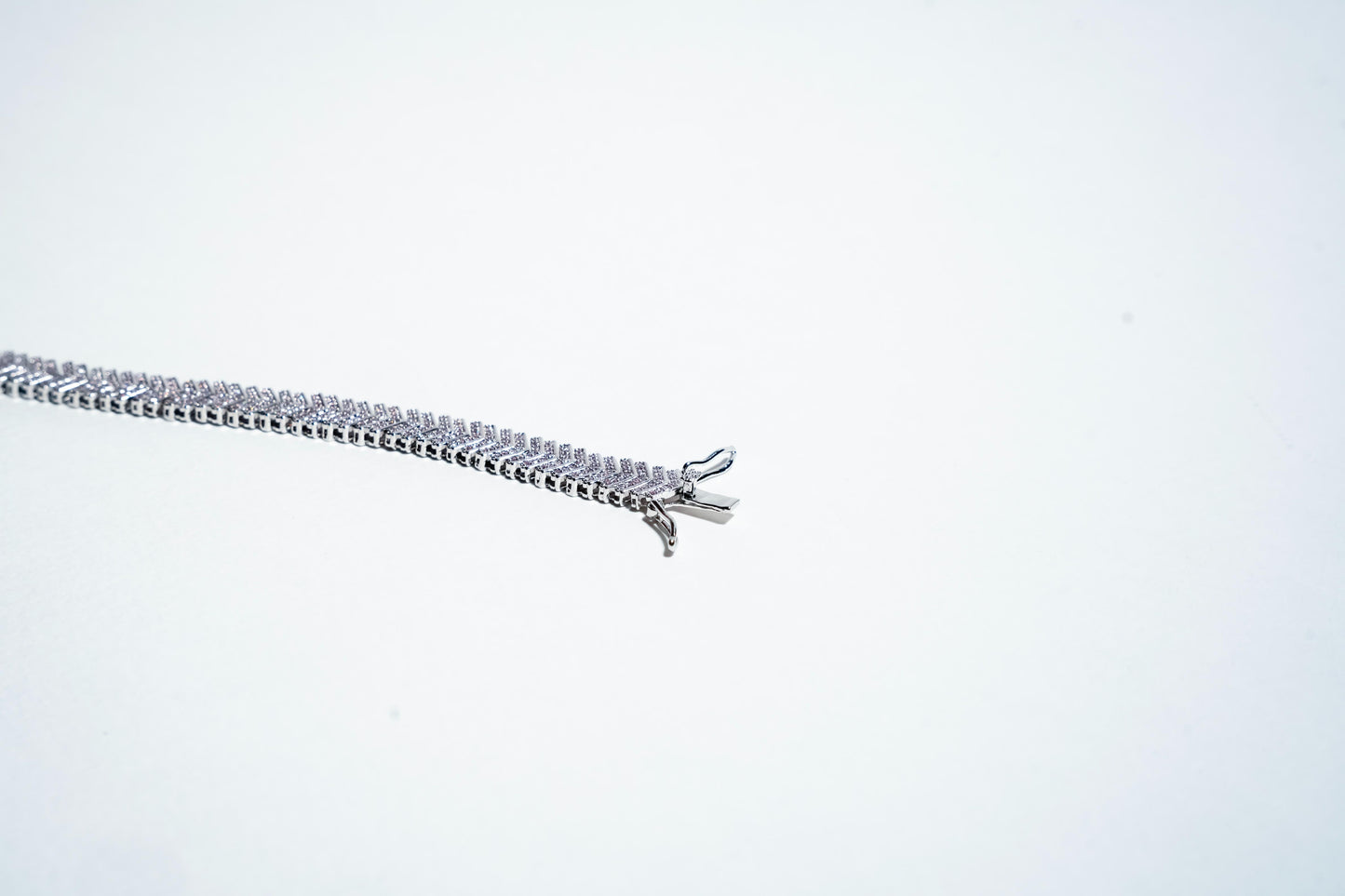 The Celestial Chevron: 925 Sterling Silver Diamond-Cut Bracelet