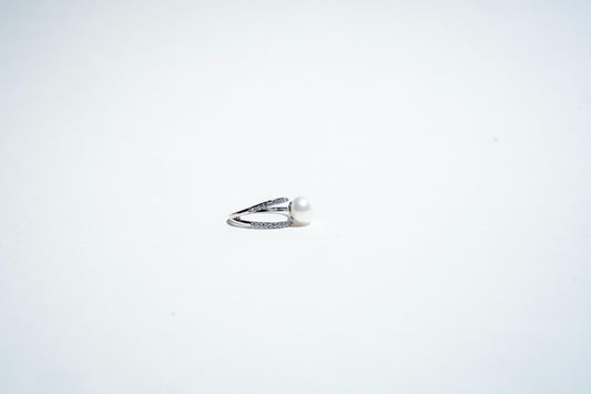 Dual Orbit: The Pavé & Pearl Synchrony Ring
