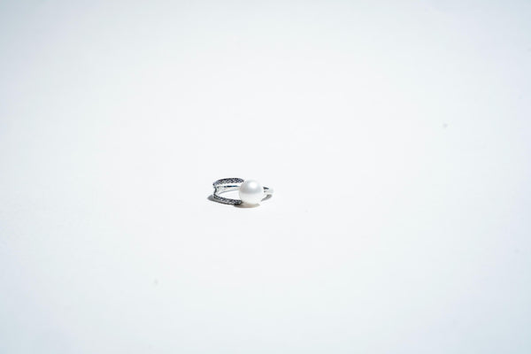 Dual Orbit: The Pavé & Pearl Synchrony Ring
