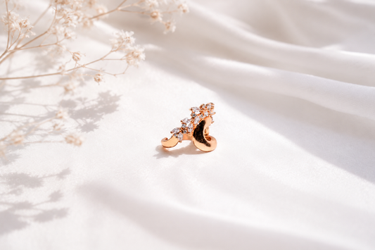 The "Everlasting Laurel" Crystal Crown Ring