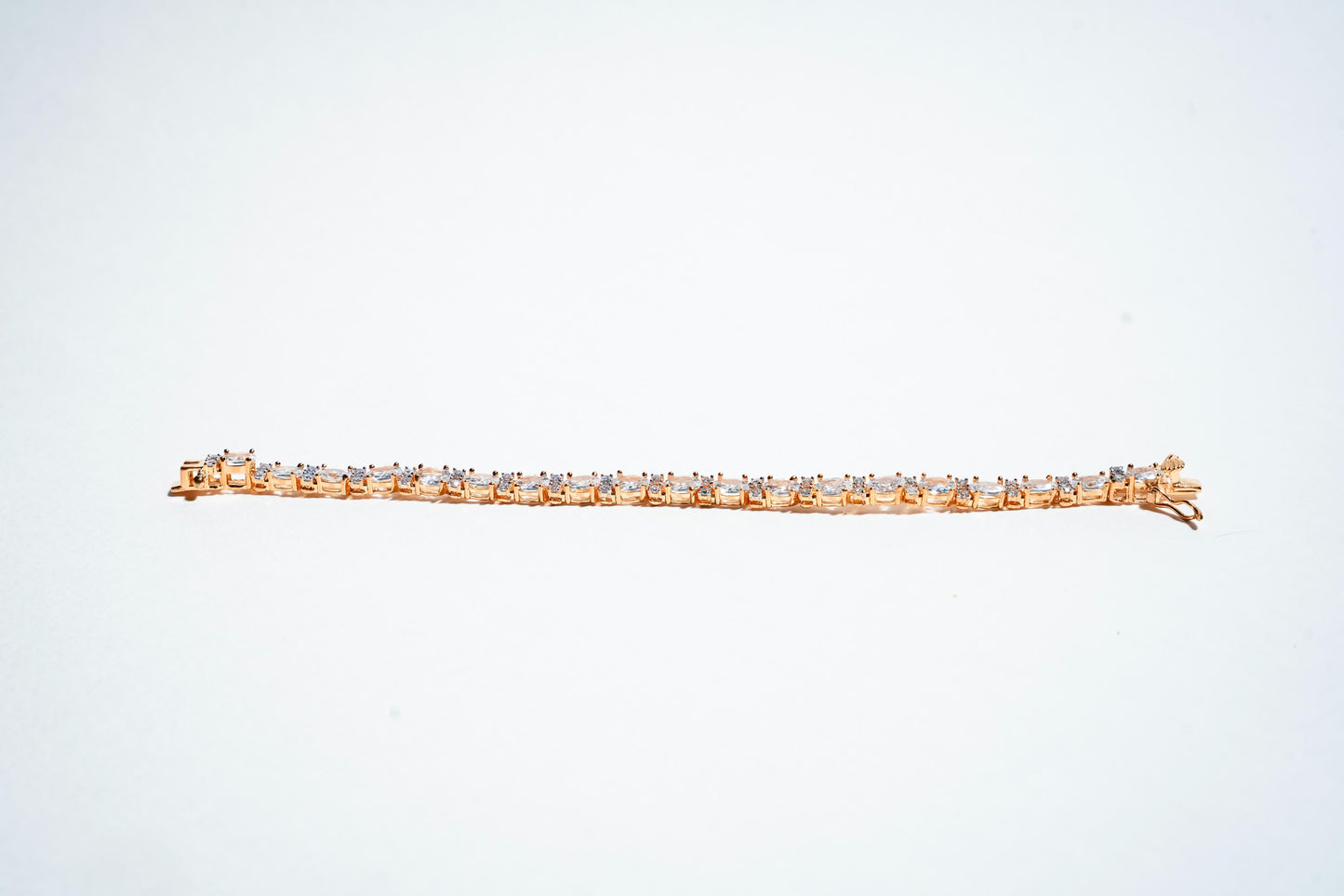 The Opulent Shimmer Tennis Link