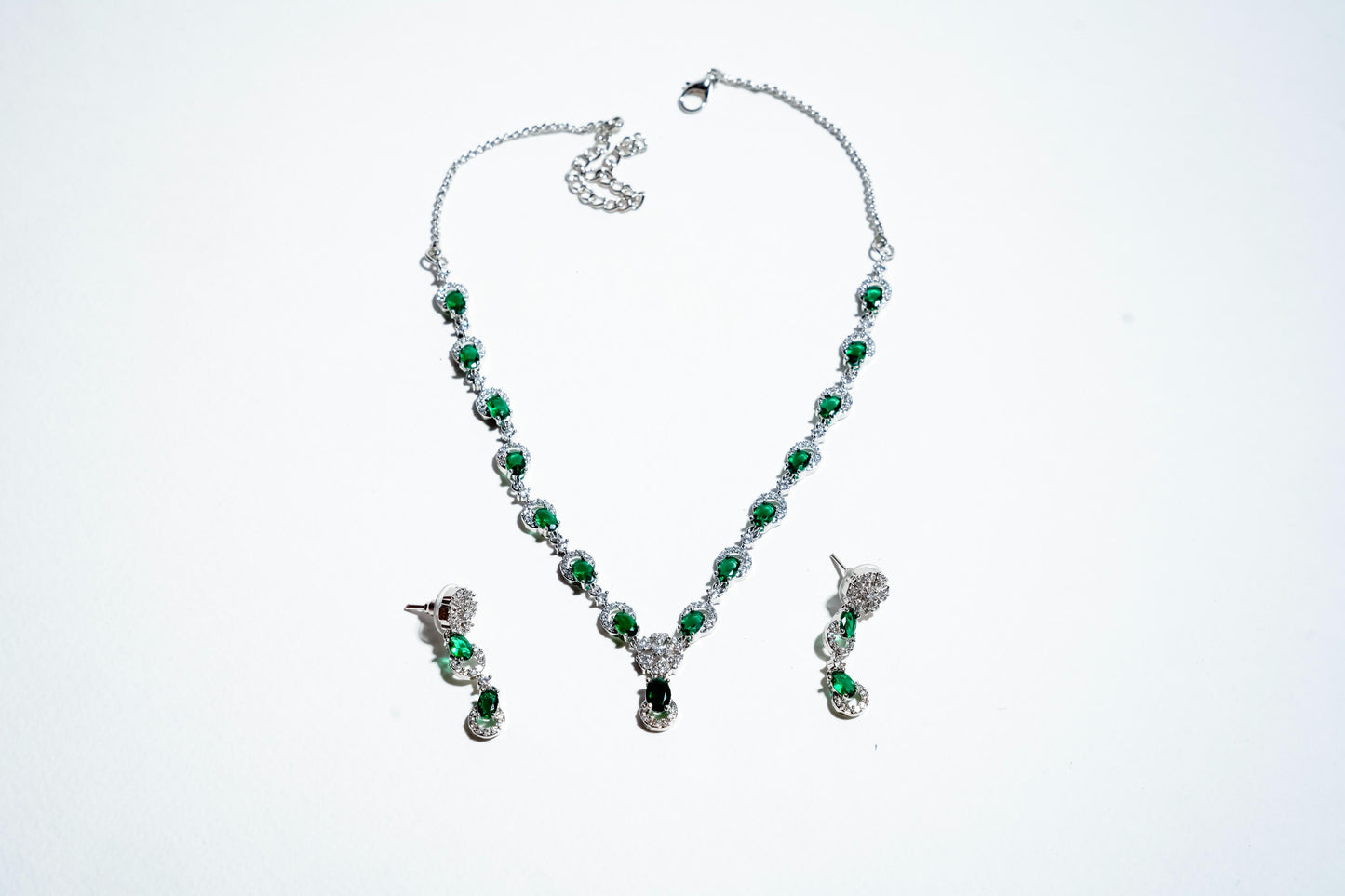 Ethereal Verdant Radiance: 925 Sterling Silver Emerald-Cut Parure