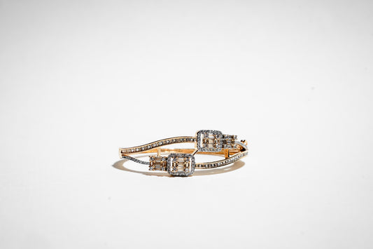 The Symmetry Baguette Luxe Bangle – 18K Gold Plated