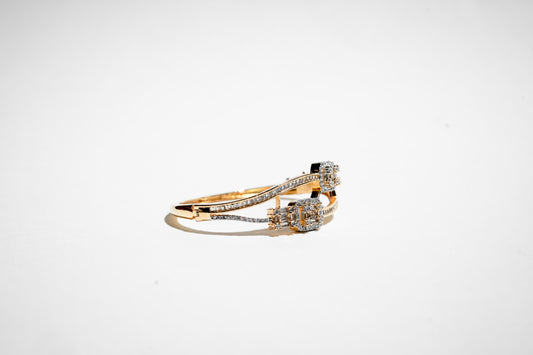 The Symmetry Baguette Luxe Bangle – 18K Gold Plated