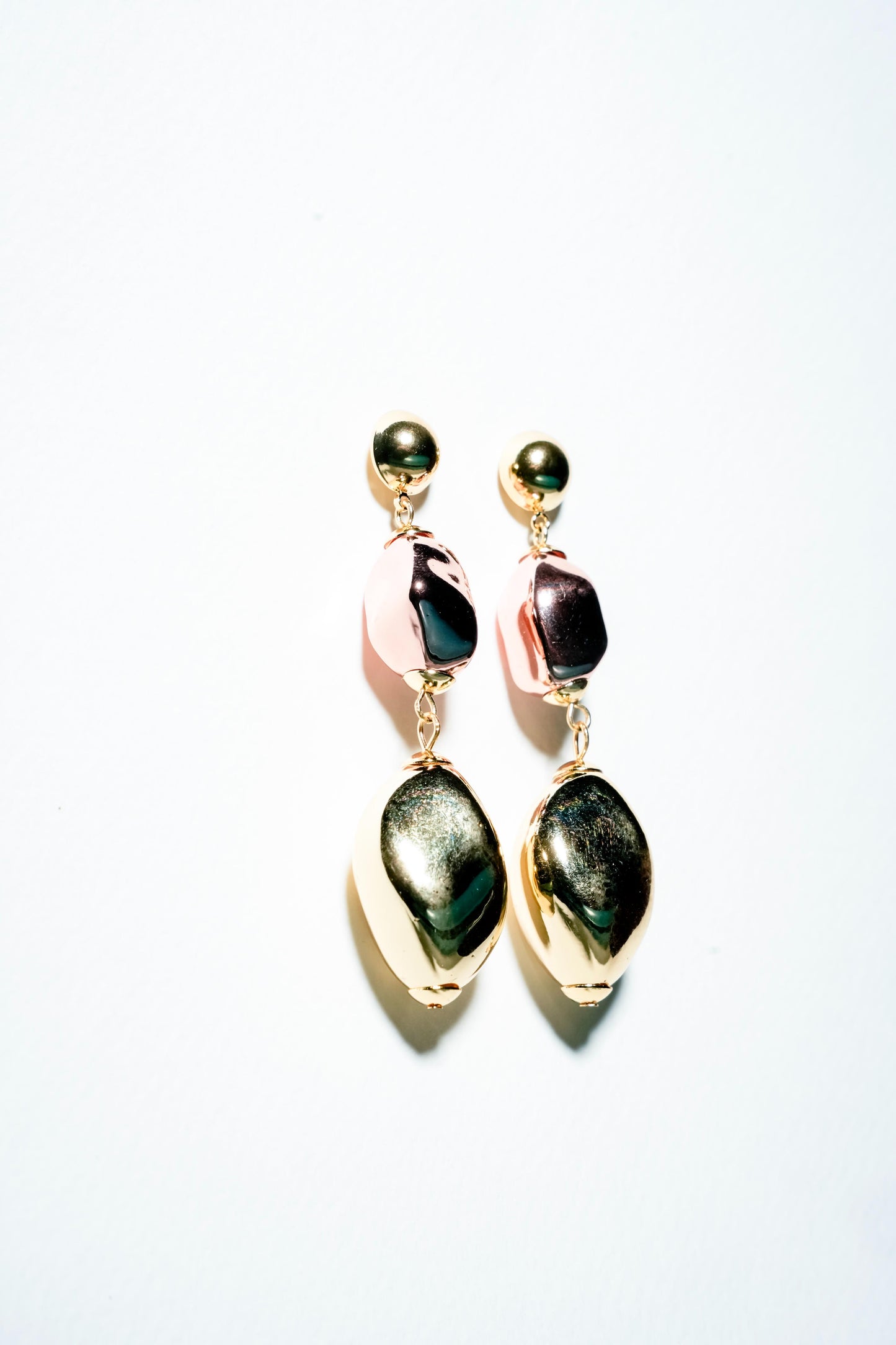 Organic Pebble Drop Earrings – 18k Gold Plated