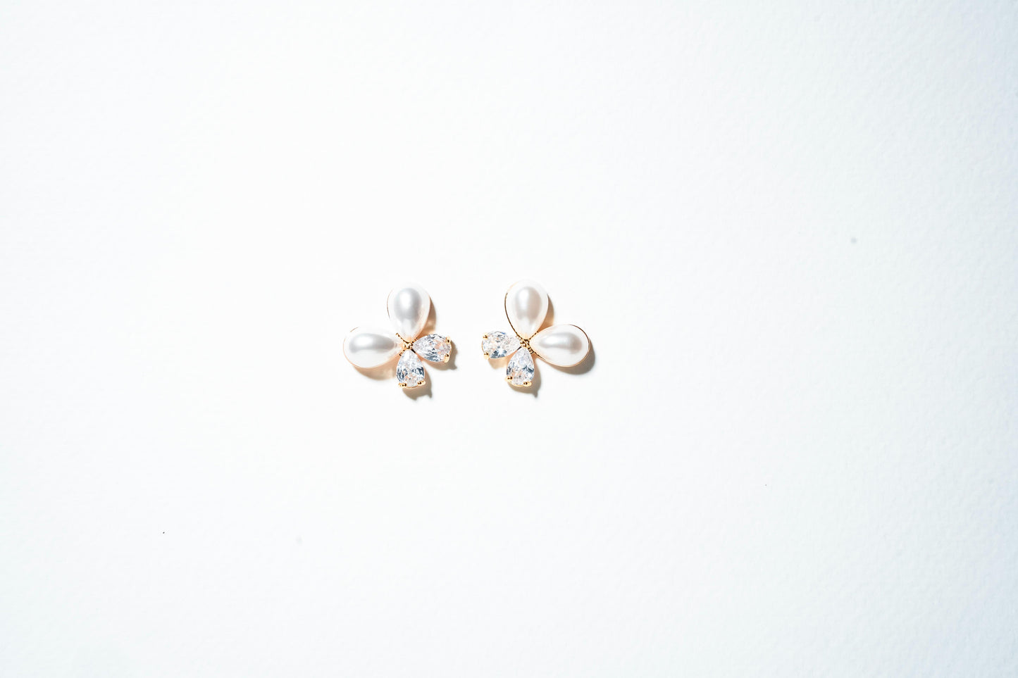 Petal Bloom Pearl & Crystal Drop Earrings – 18K Gold Plated